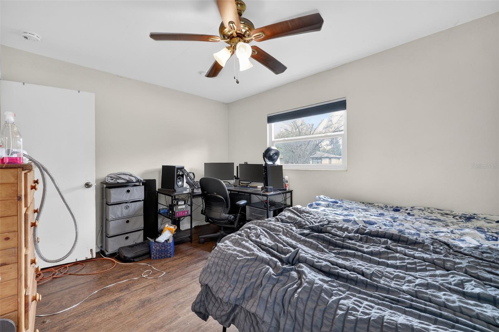 Image 14 of 20 For 306 Hydrangia Street