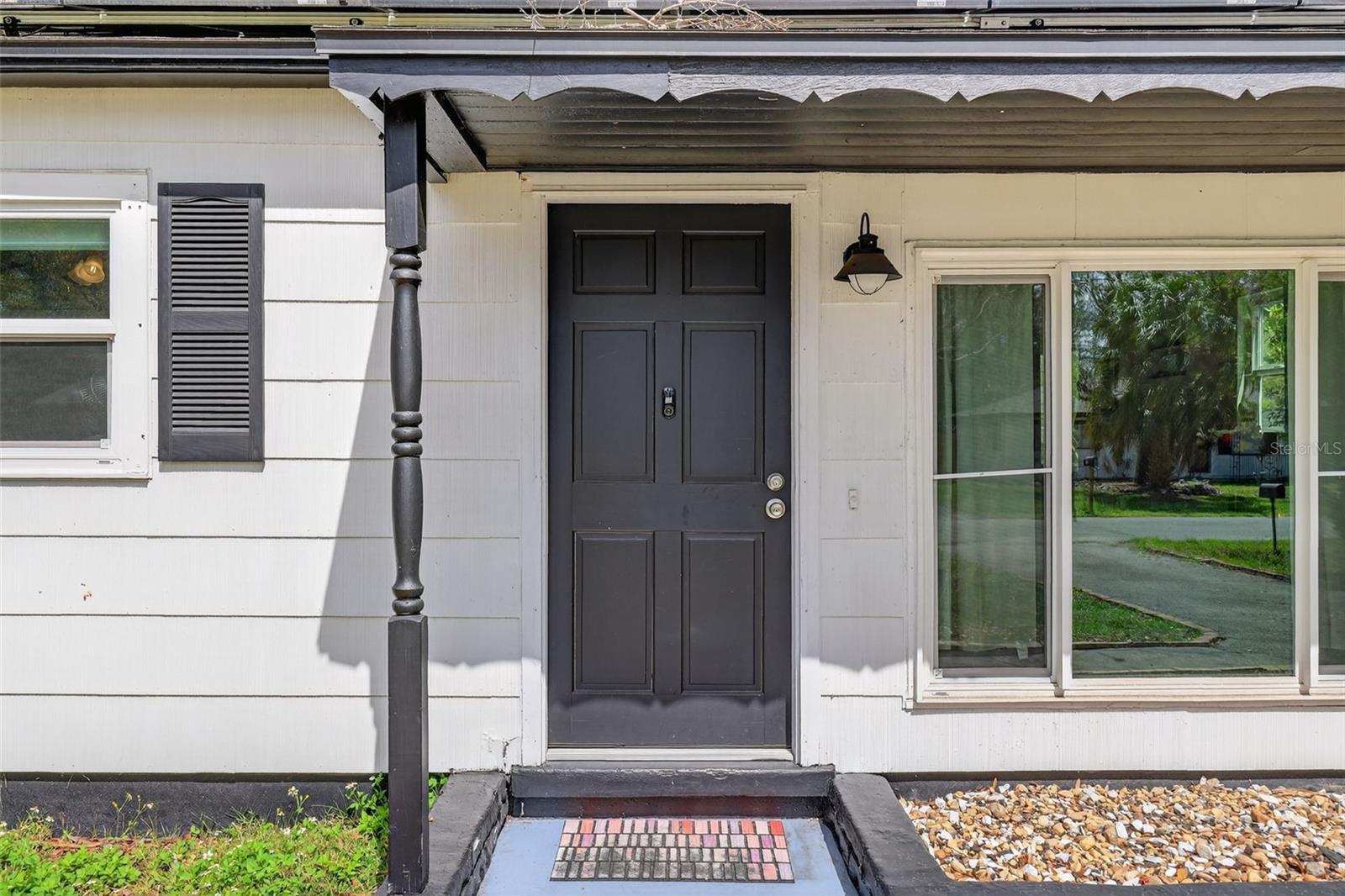 Image 4 of 20 For 306 Hydrangia Street