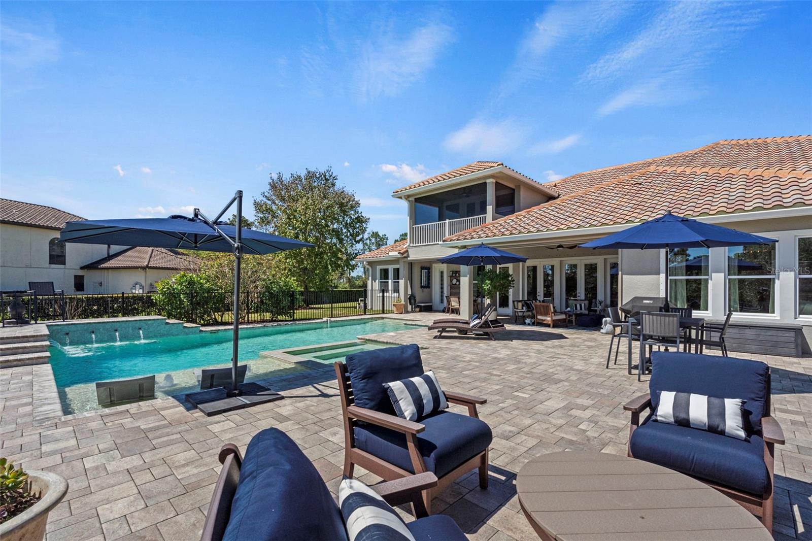 Listing photo id 45 for 9235 Tillinghast Drive