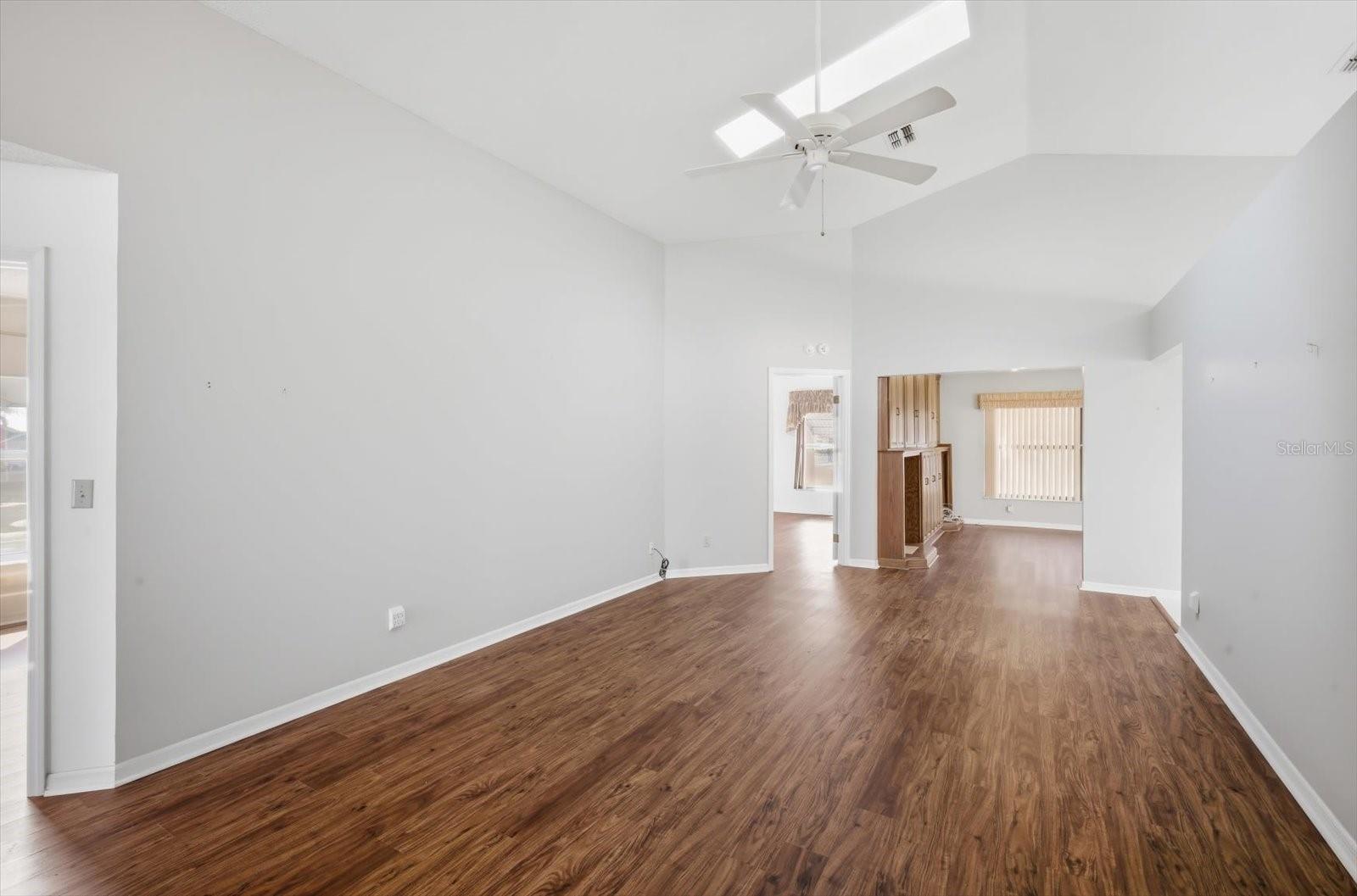 Image 10 of 31 For 302 Northway Drive