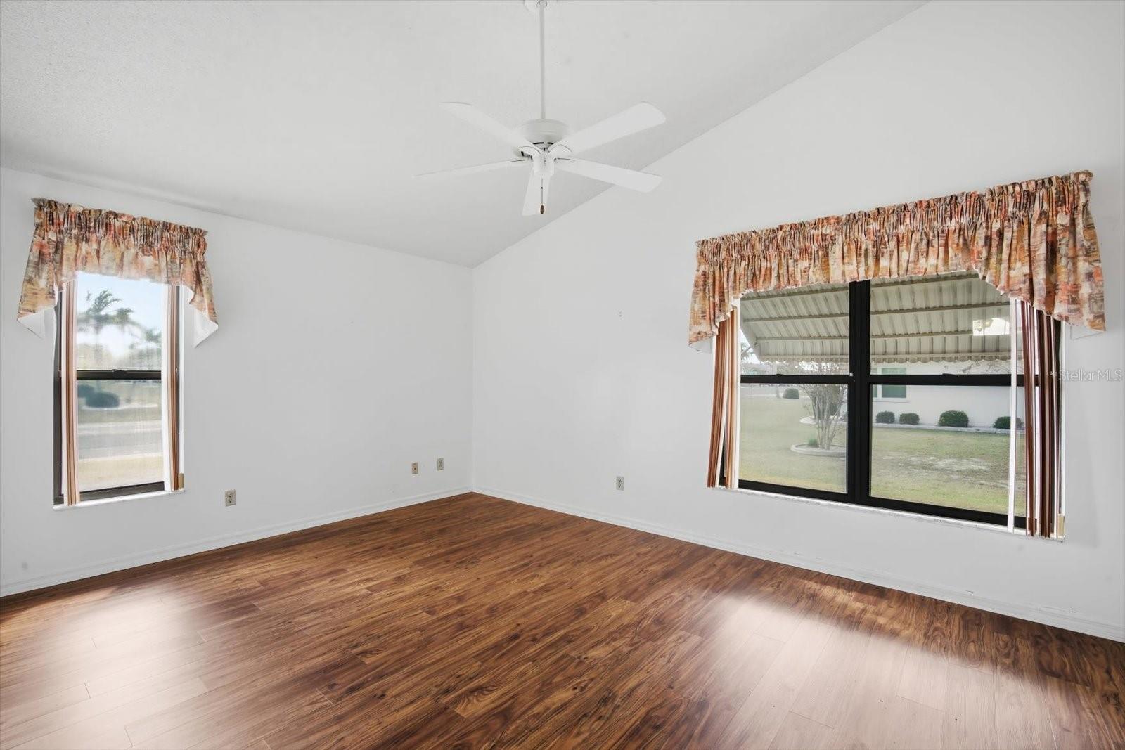 Image 23 of 31 For 302 Northway Drive