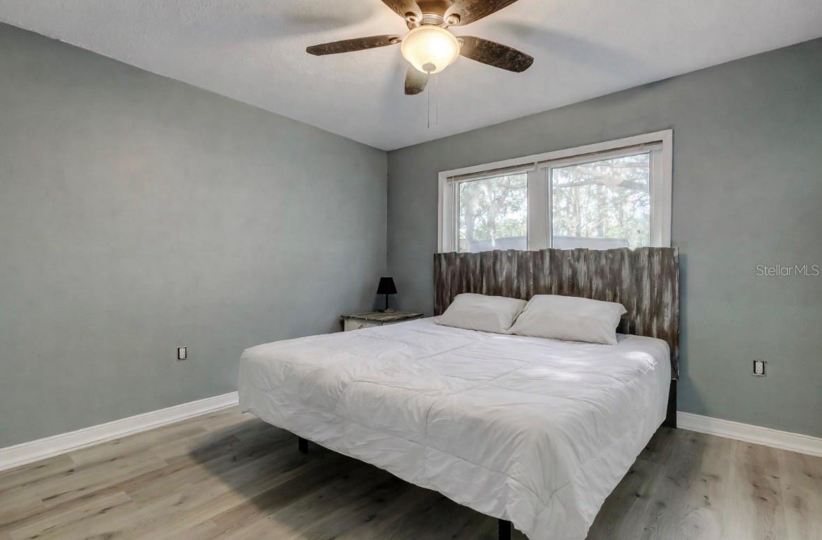 Image 14 of 25 For 10821 Candy Lane