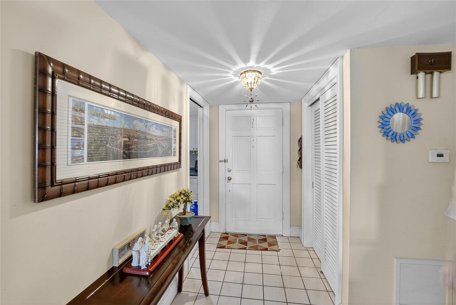 Image 5 of 44 For 131 Bluff View Drive #203