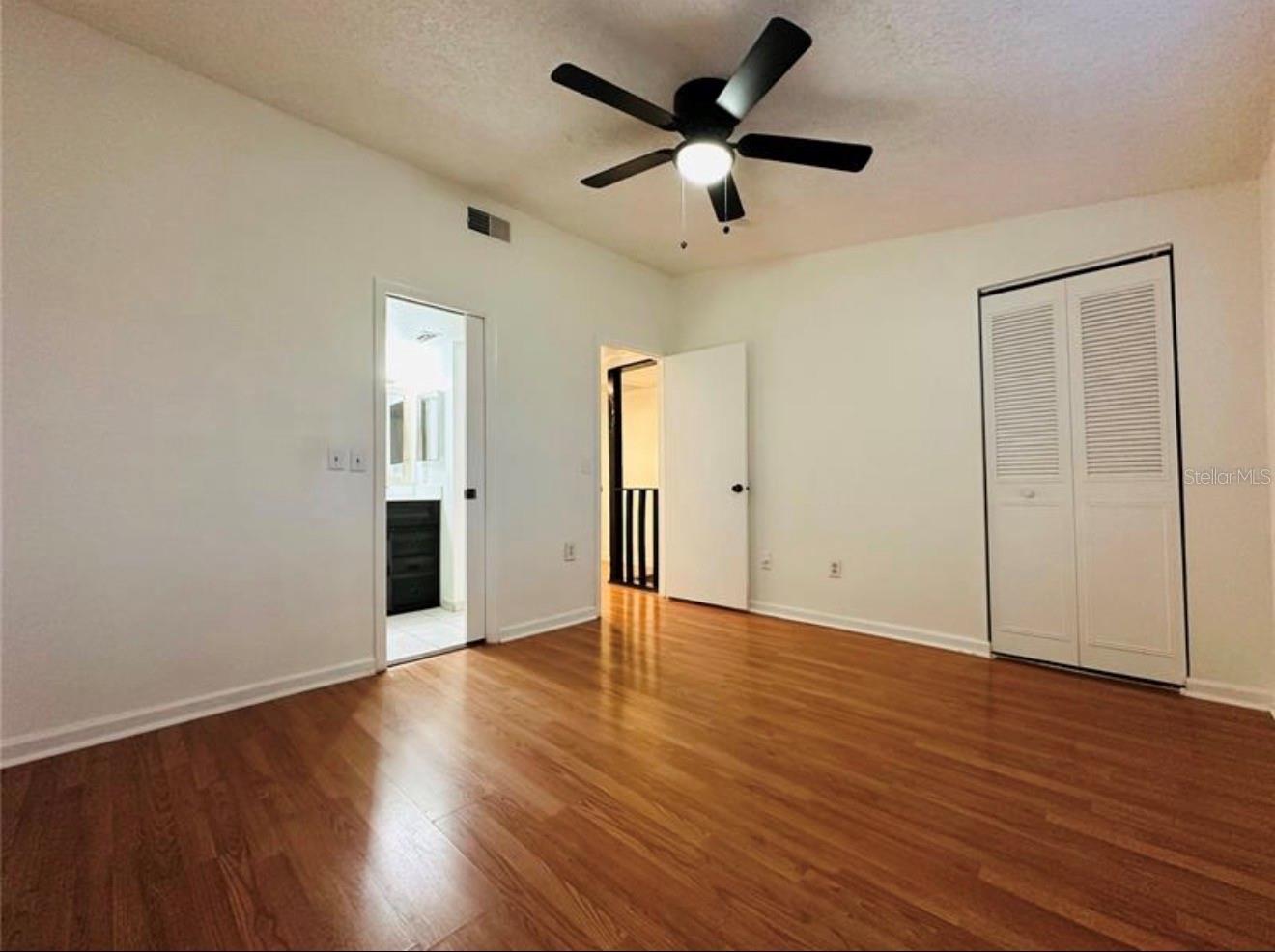 Image 6 of 7 For 4010 Pine Limb Court