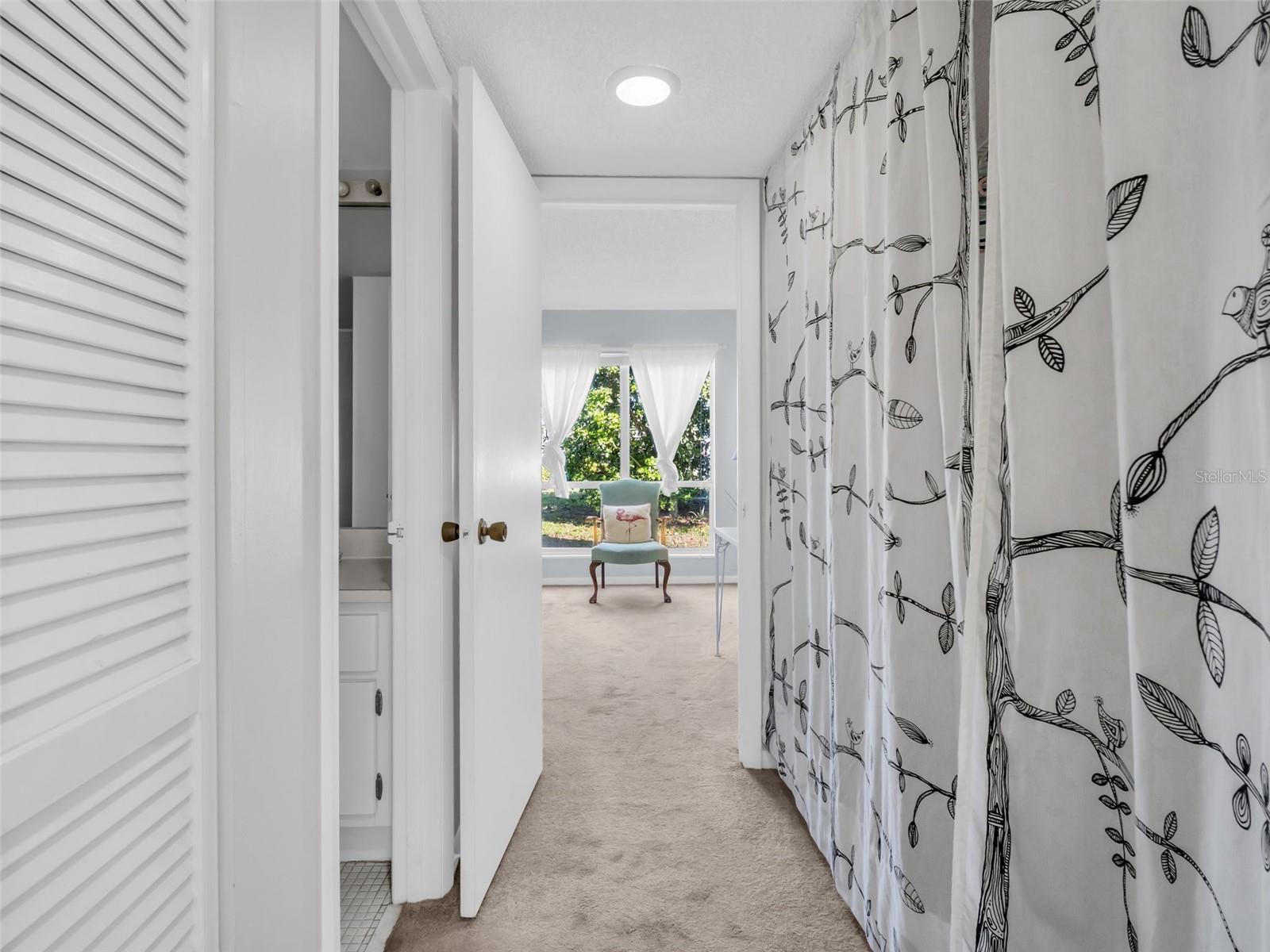 Image 18 of 61 For 617 Windrush Bay Drive 617