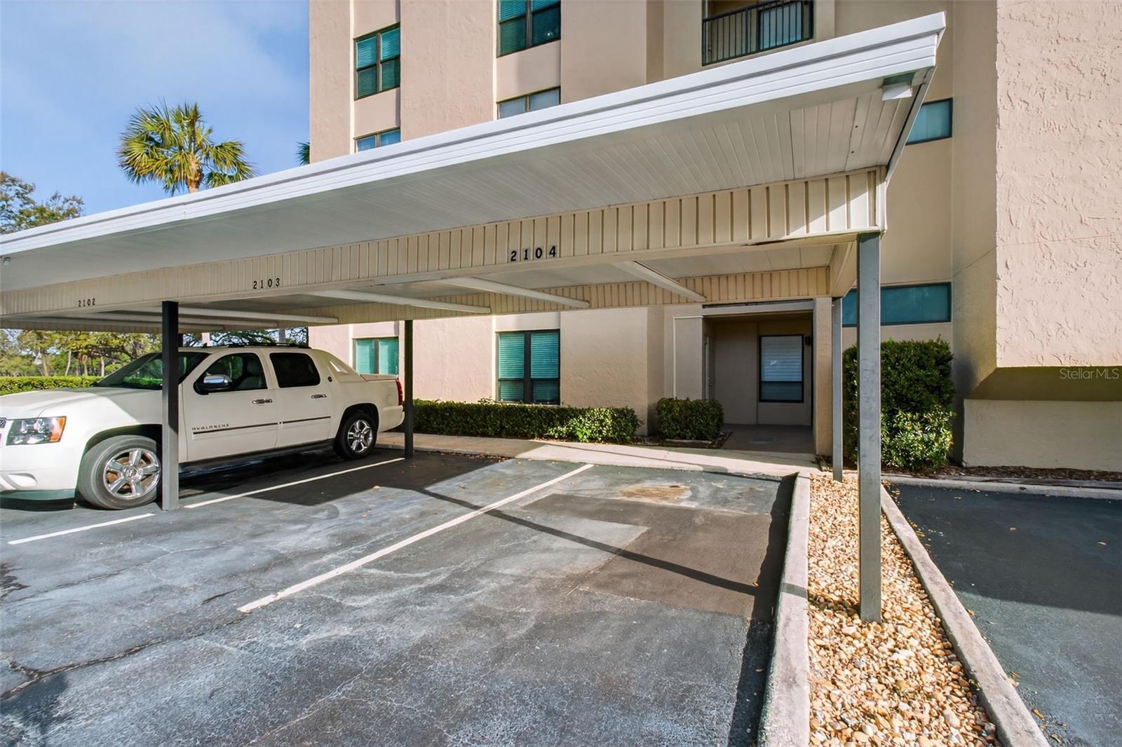 Image 14 of 48 For 2621 Cove Cay Drive 902