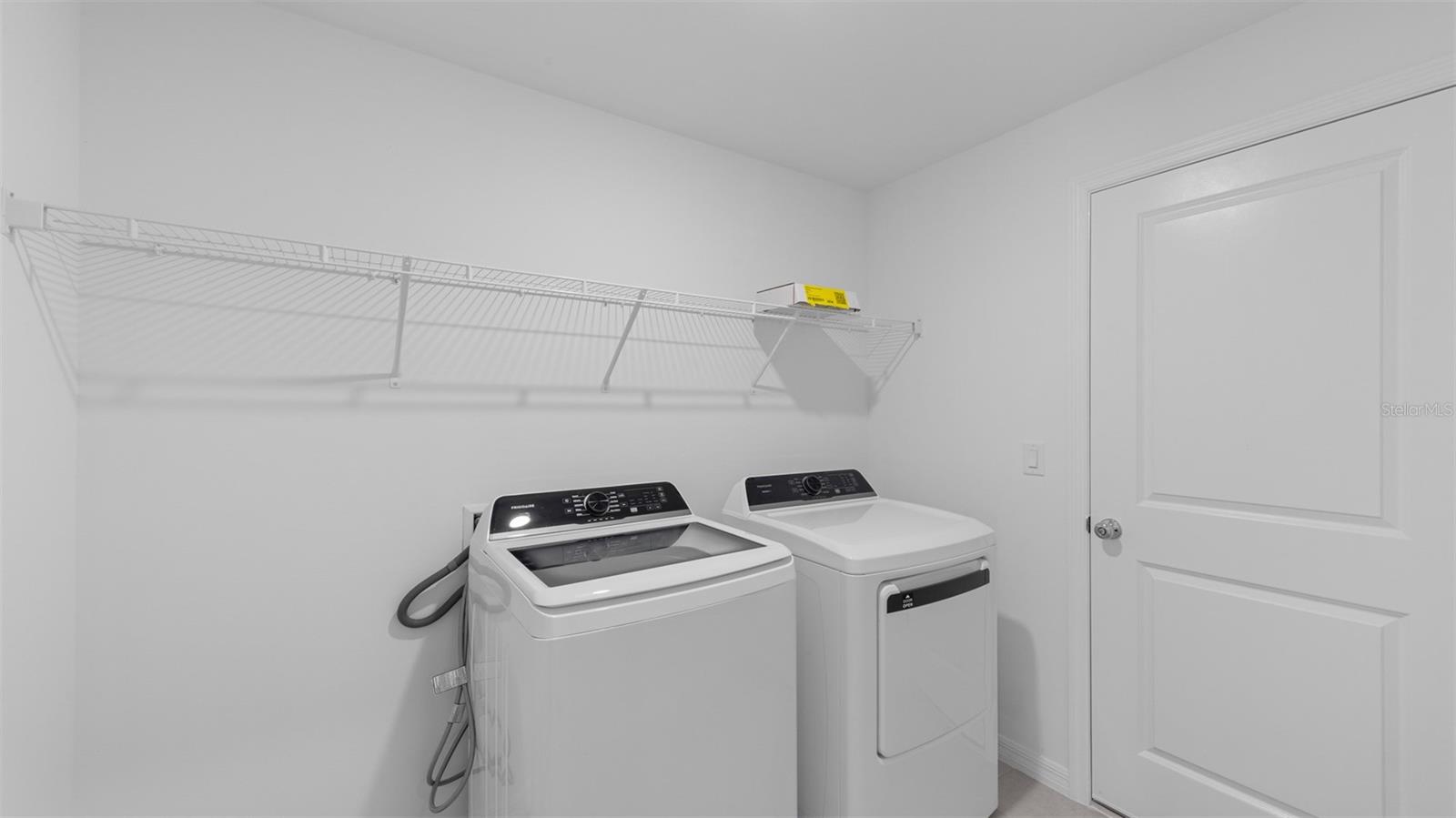 Image 11 of 26 For 21476 Winlock Avenue