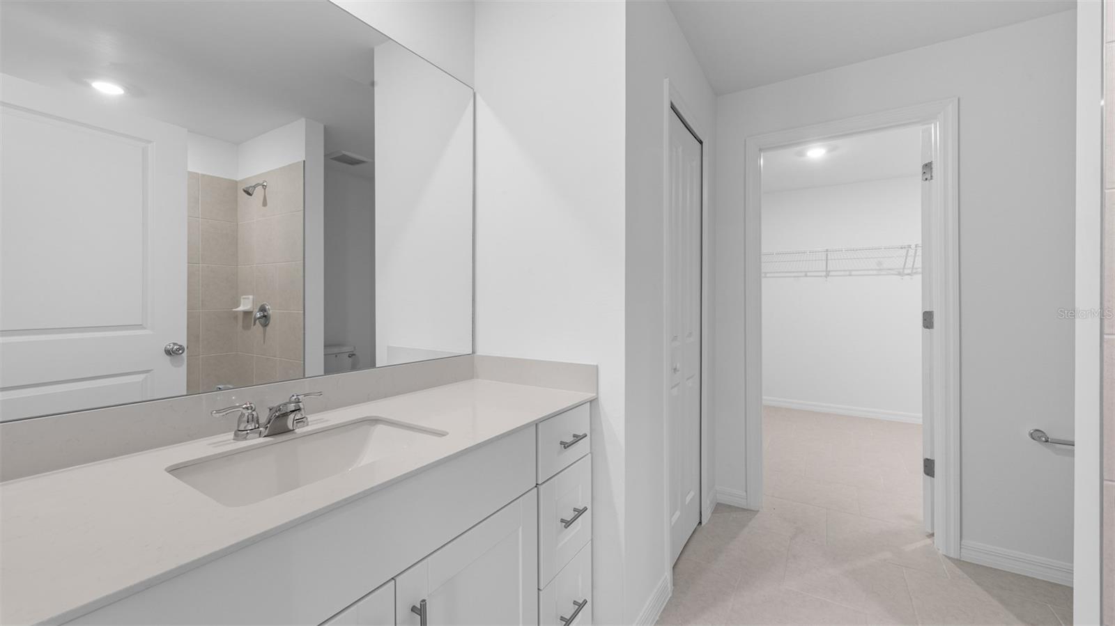 Image 23 of 26 For 21476 Winlock Avenue