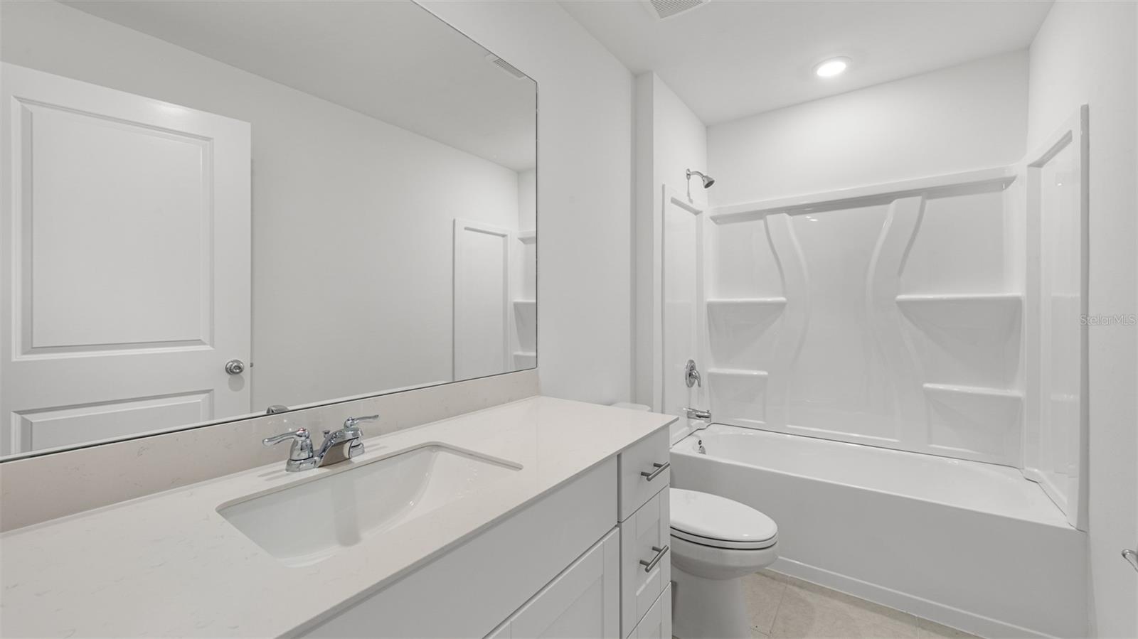 Image 8 of 26 For 21476 Winlock Avenue