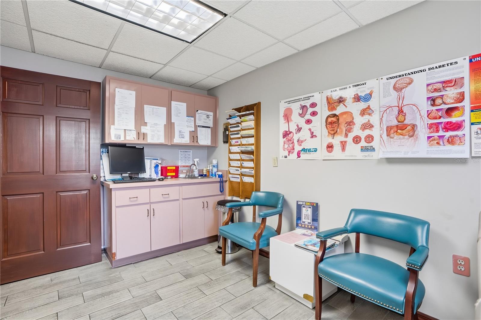 Image 22 of 39 For 908 Fort Harrison Avenue