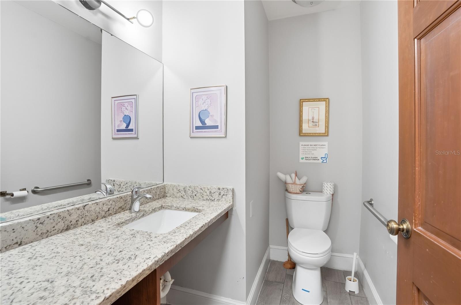 Image 23 of 39 For 908 Fort Harrison Avenue