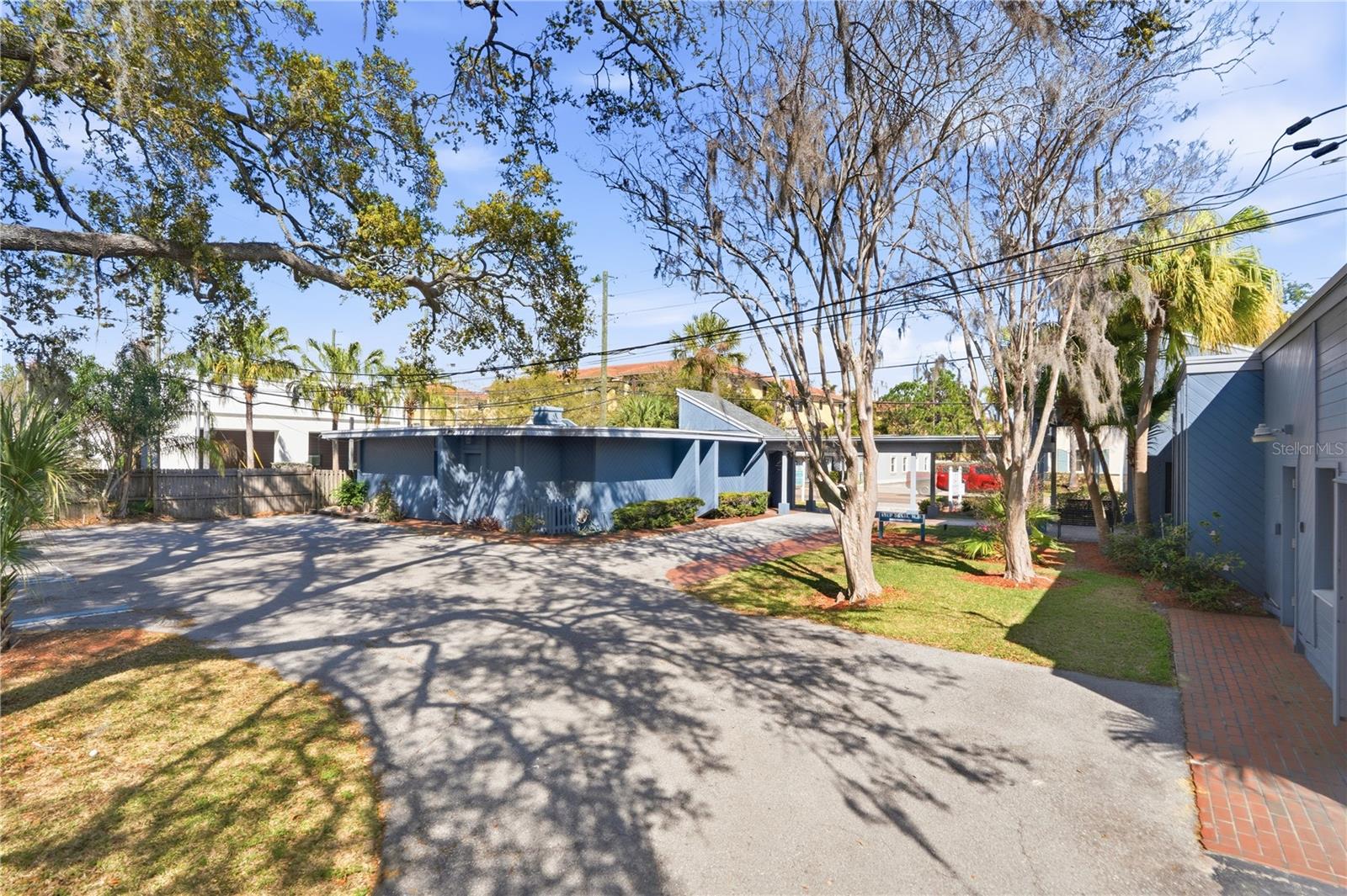 Image 26 of 39 For 908 Fort Harrison Avenue