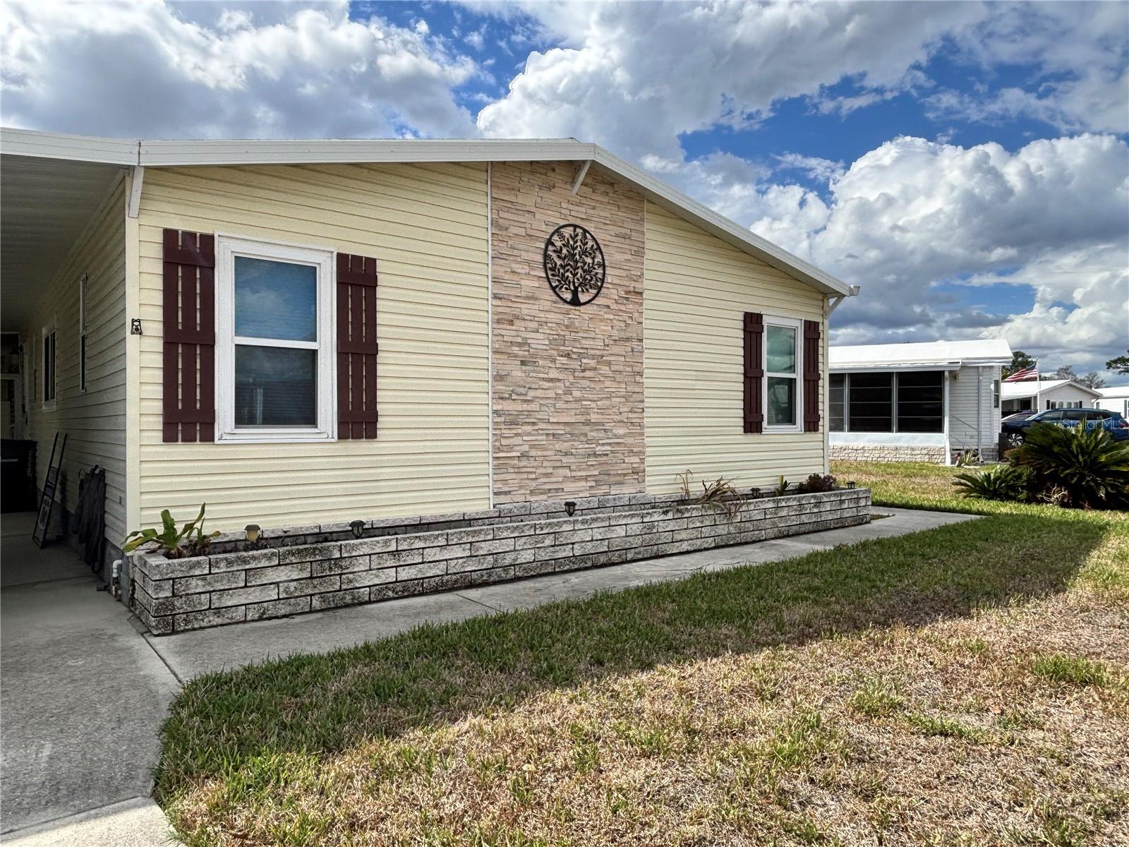 Image 2 of 52 For 624 Portside Drive