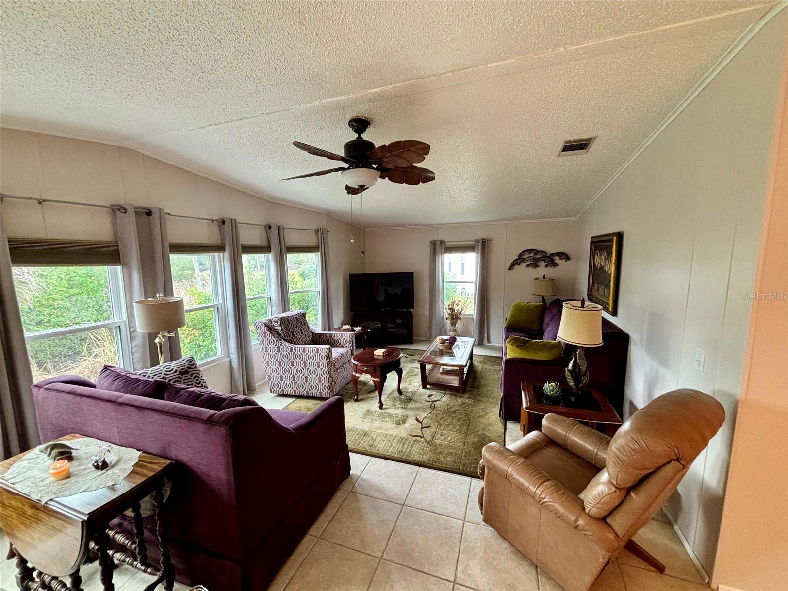 Image 24 of 52 For 624 Portside Drive