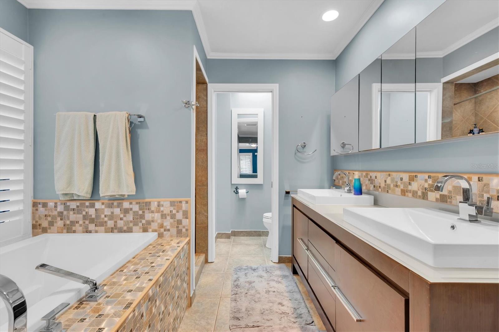 Image 23 of 58 For 922 80th Street Nw