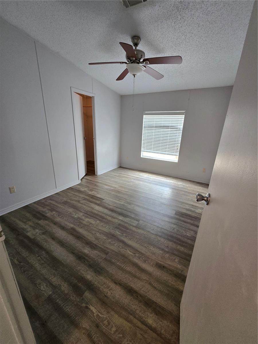 Image 13 of 26 For 5729 Leopard Point