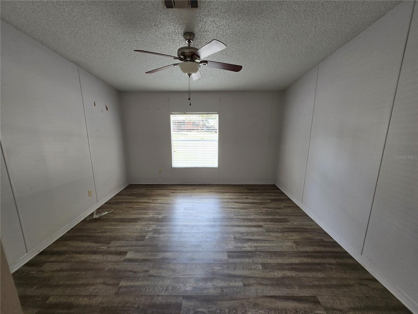 Image 14 of 26 For 5729 Leopard Point