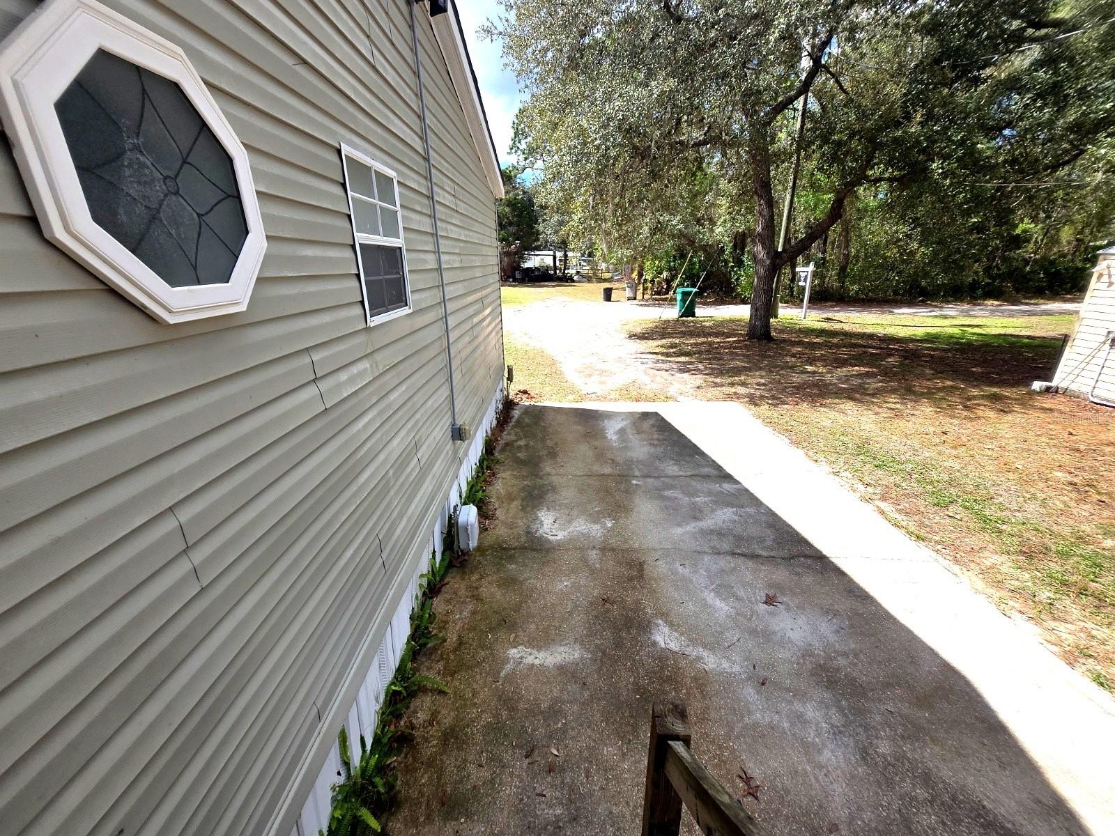 Image 18 of 26 For 5729 Leopard Point