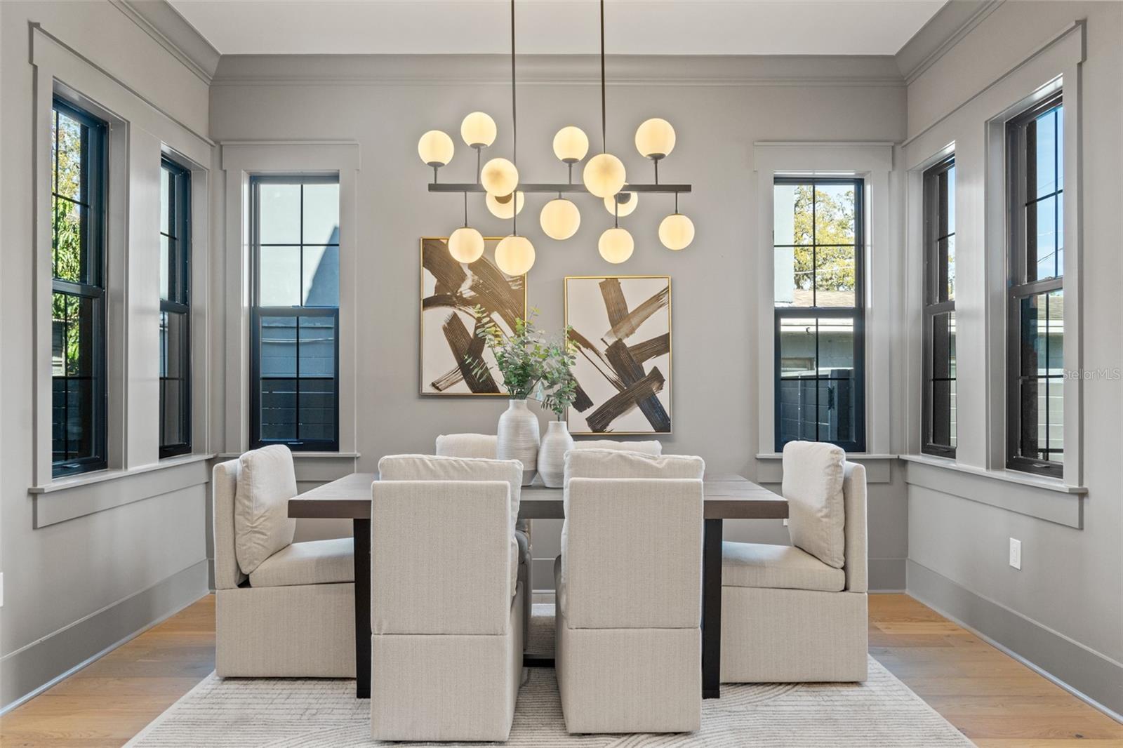 Image 17 of 89 For 807 Park Avenue