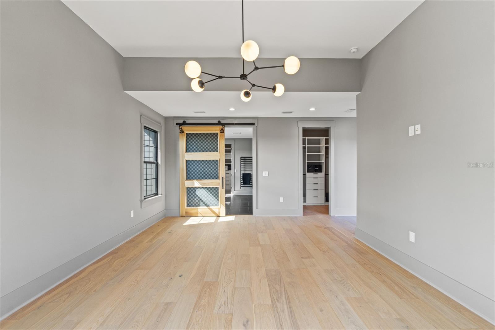 Image 45 of 89 For 807 Park Avenue