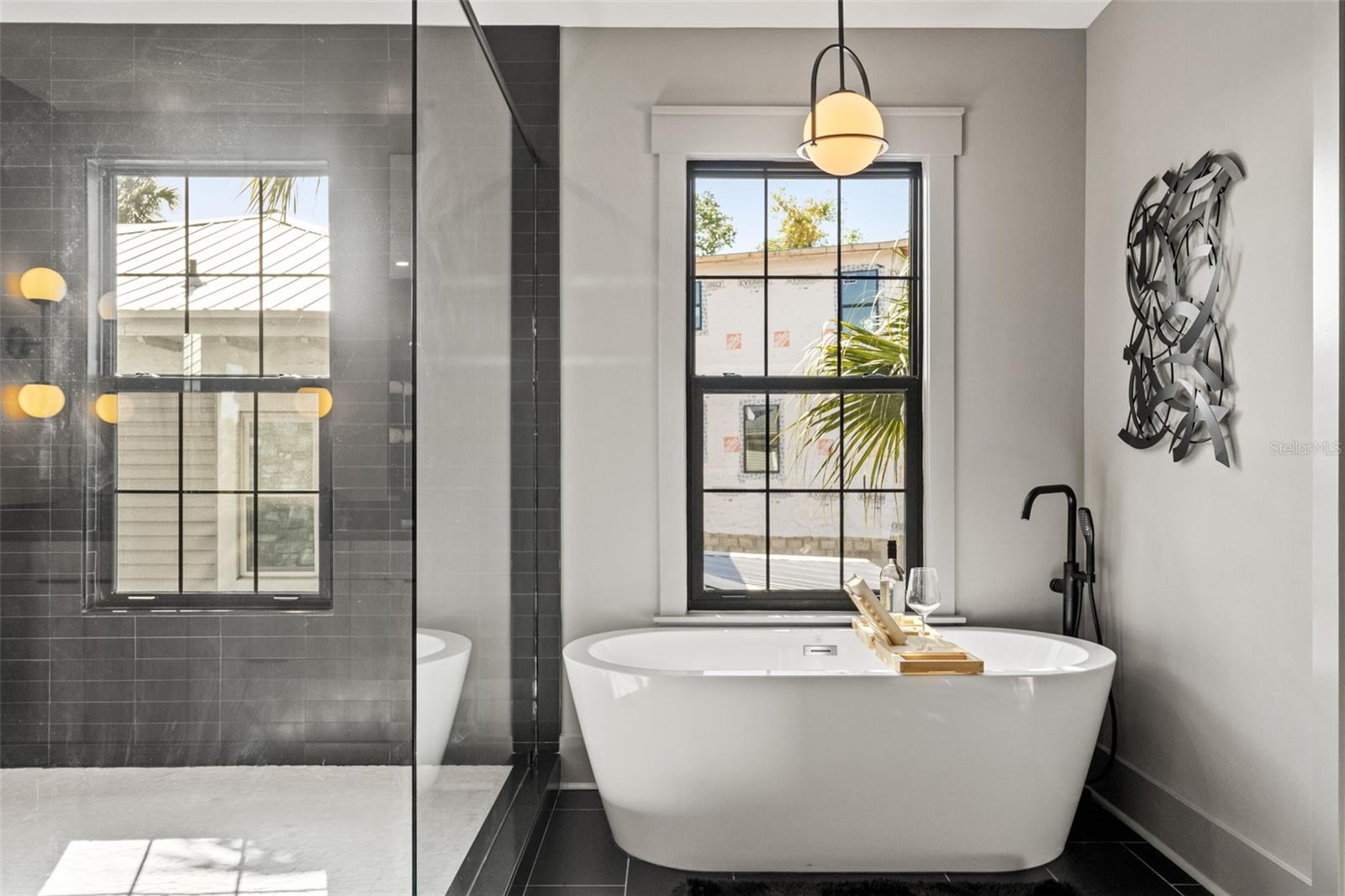 Image 49 of 89 For 807 Park Avenue