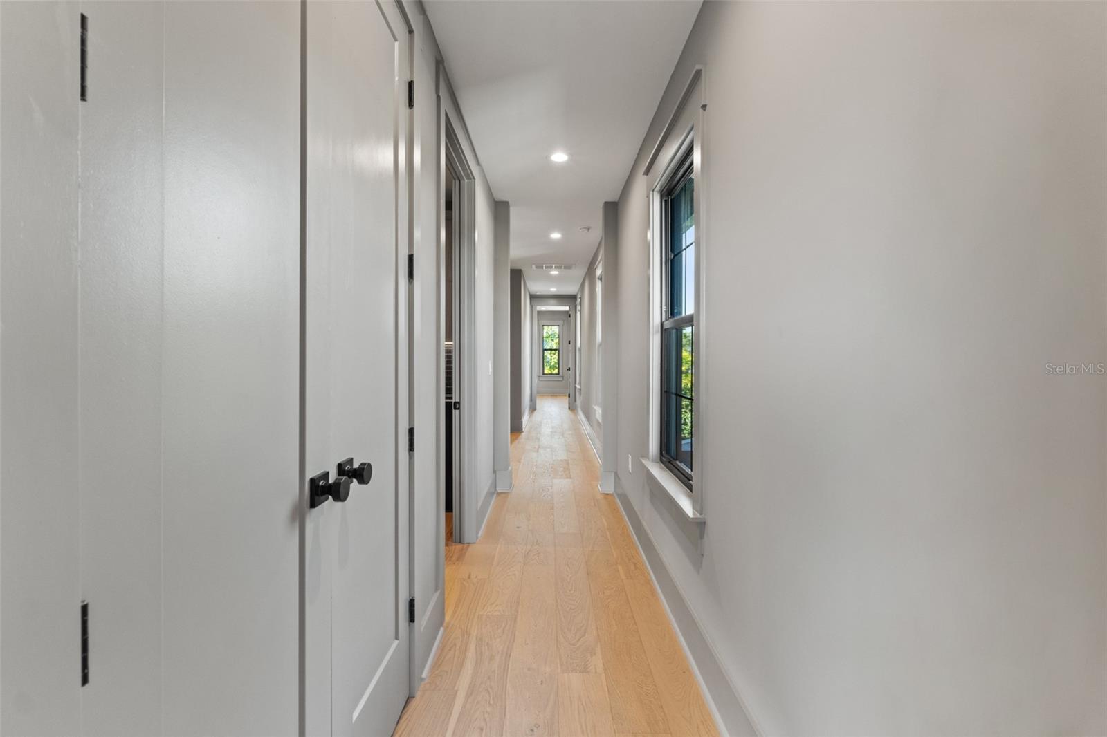 Image 56 of 89 For 807 Park Avenue