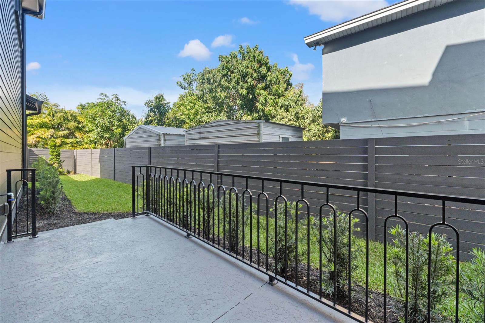 Image 83 of 89 For 807 Park Avenue