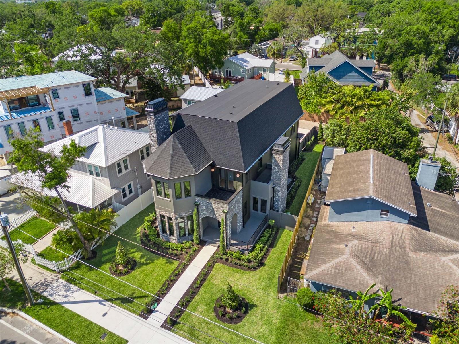 Image 85 of 89 For 807 Park Avenue