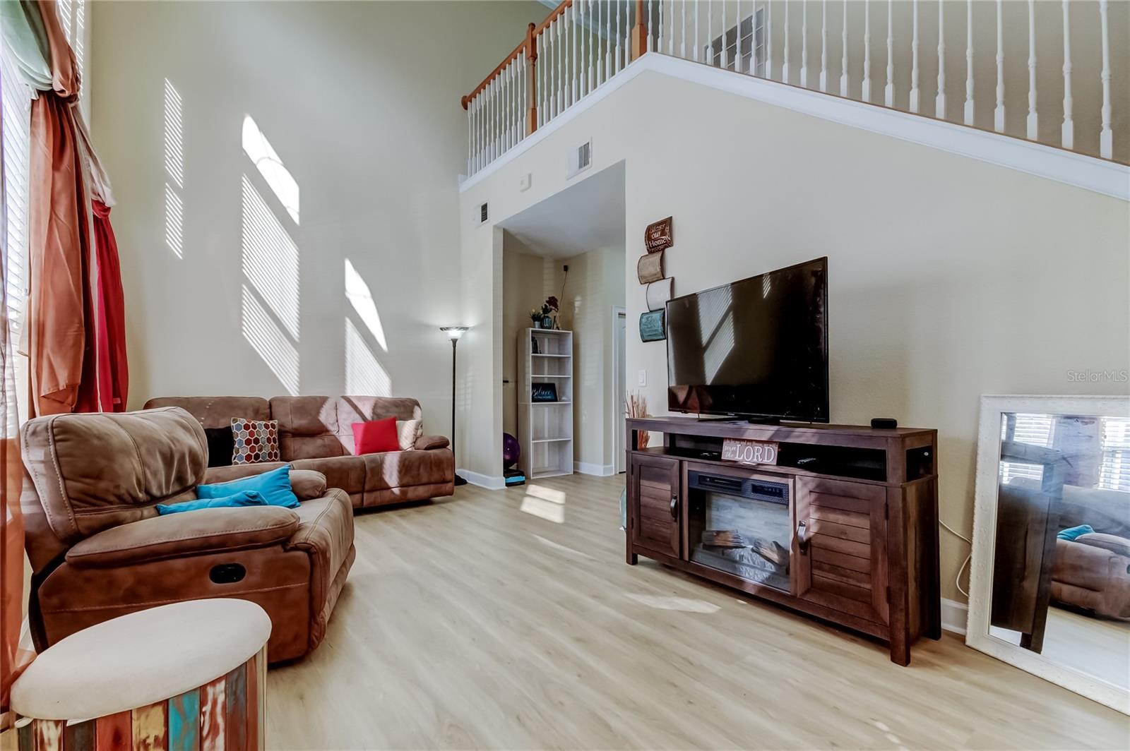 Image 29 of 42 For 258 Alexander Woods Drive