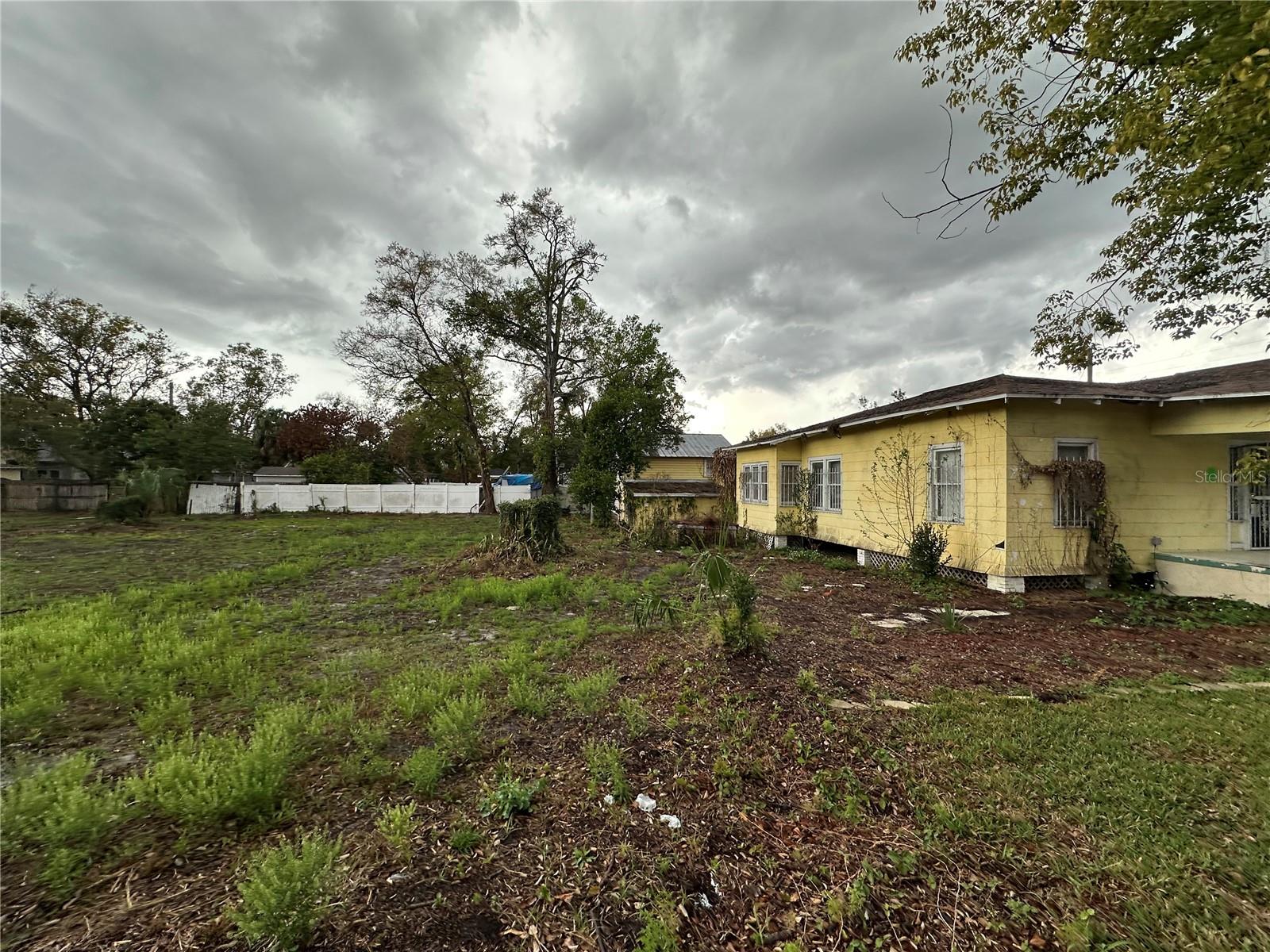 Image 3 of 7 For 3210 Tampa Street