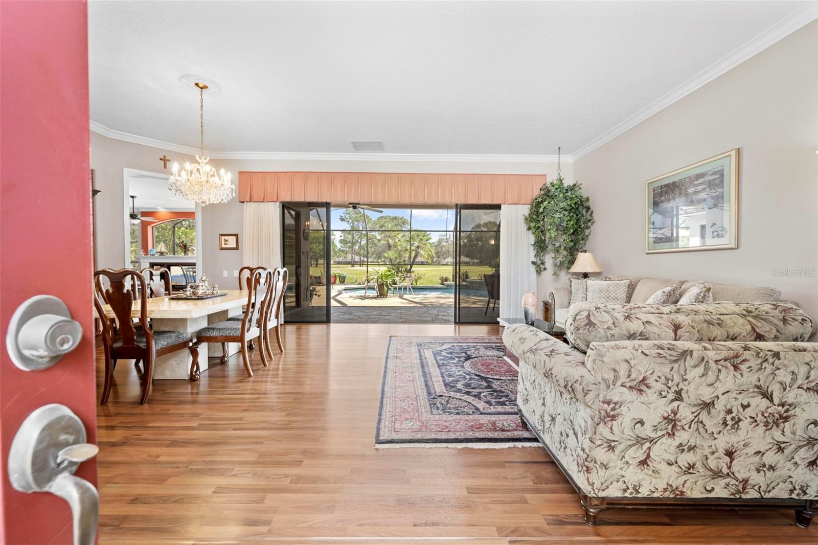 Image 14 of 72 For 5062 Golf Club Lane