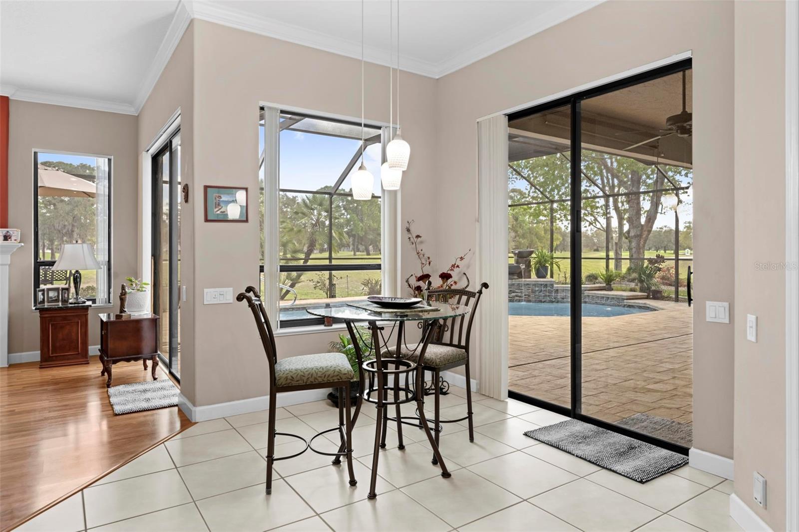 Image 24 of 72 For 5062 Golf Club Lane