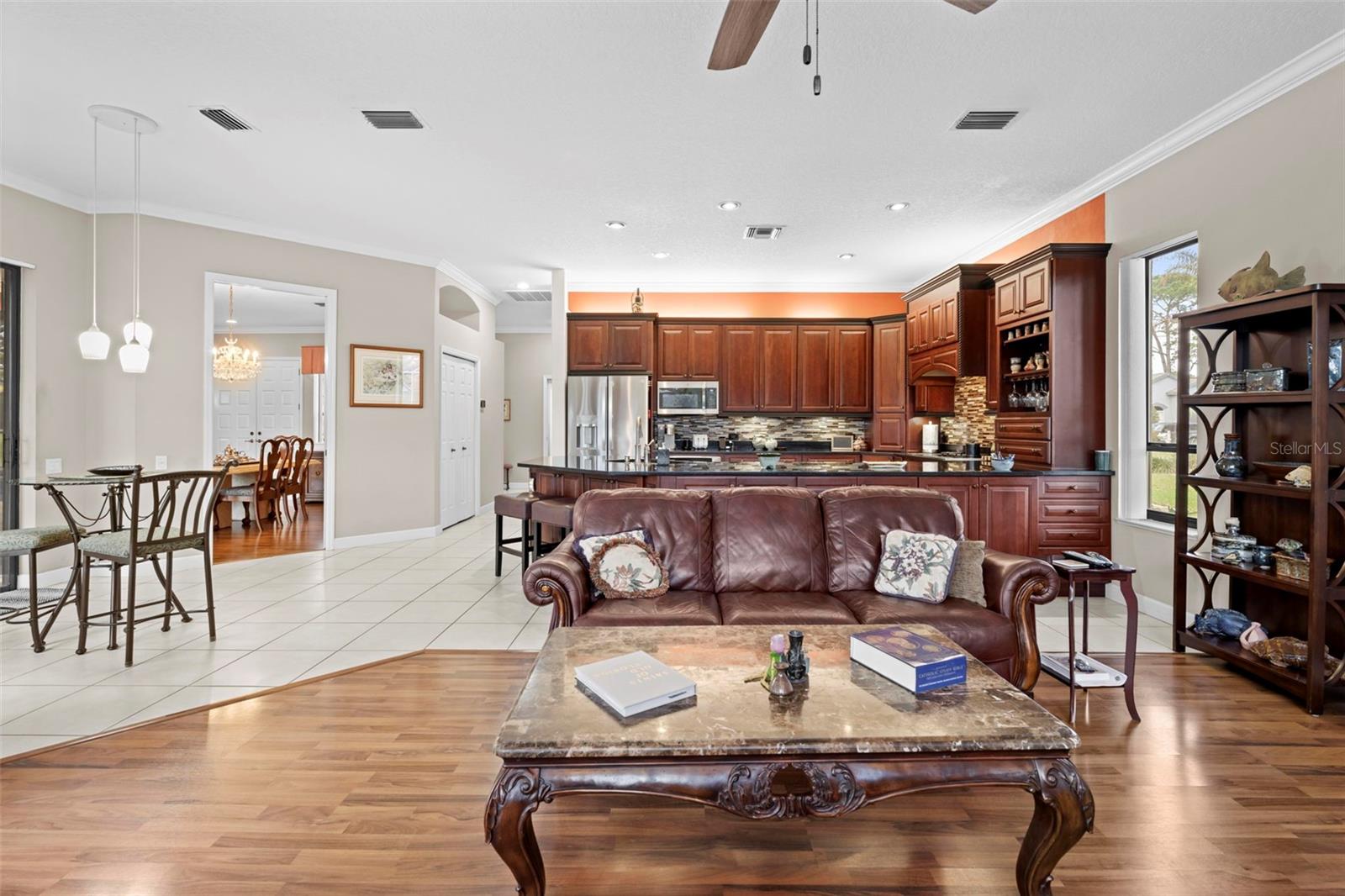 Image 27 of 72 For 5062 Golf Club Lane