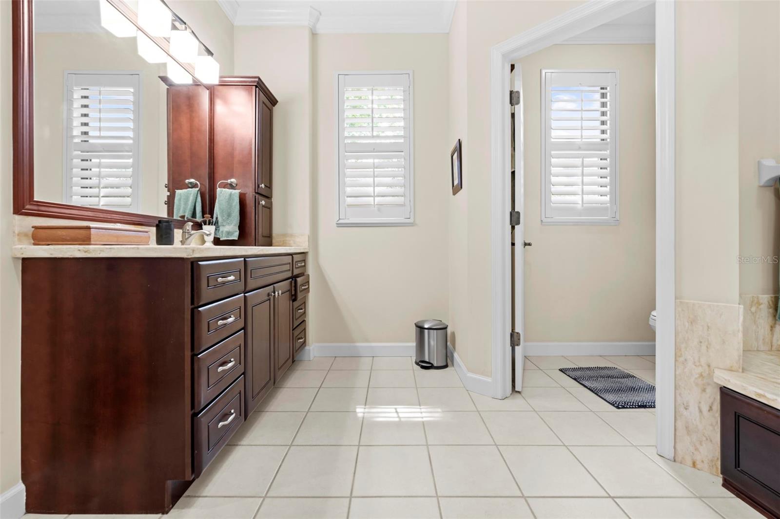 Image 51 of 72 For 5062 Golf Club Lane