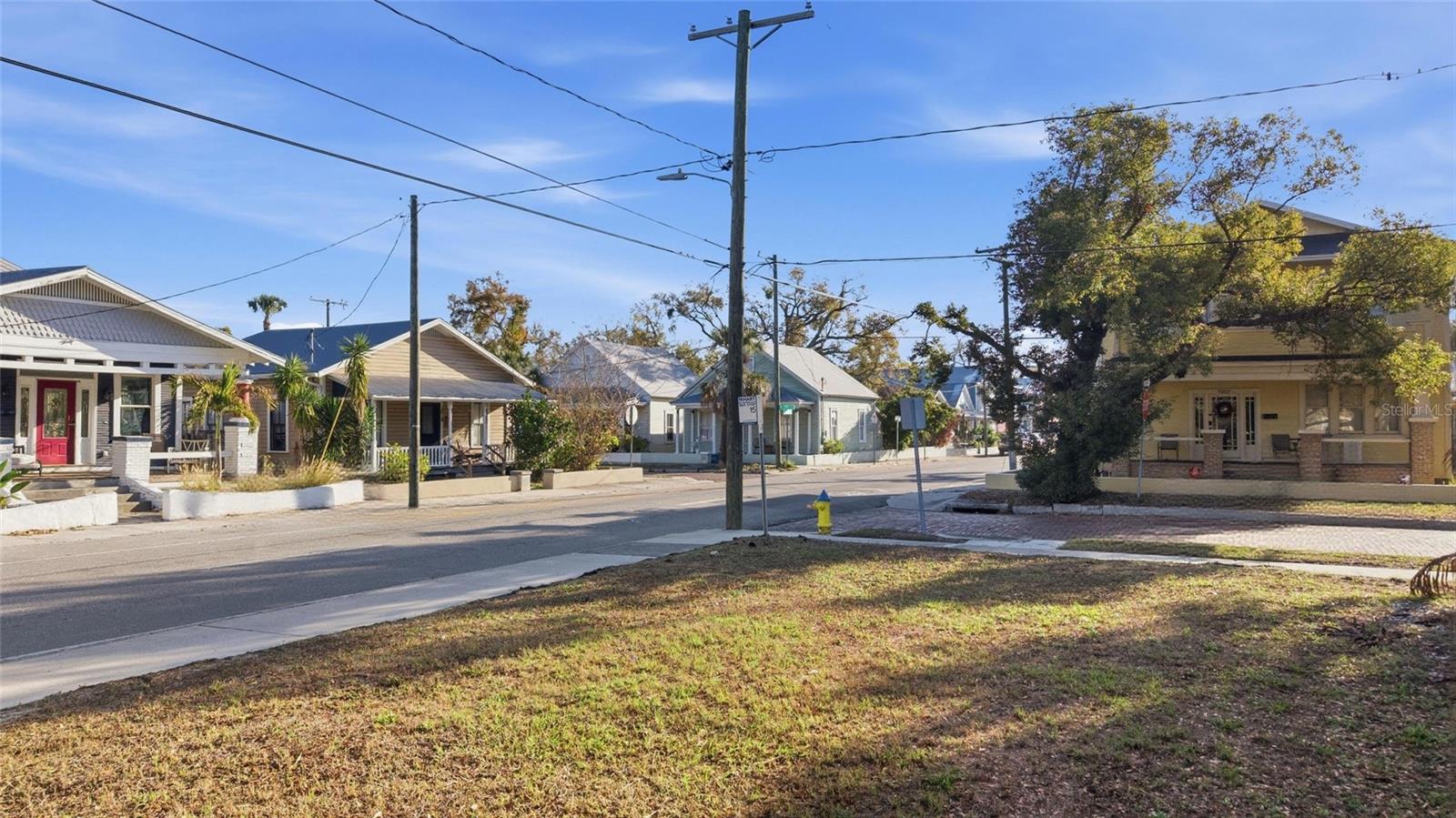 Image 5 of 9 For 2616 19th Street