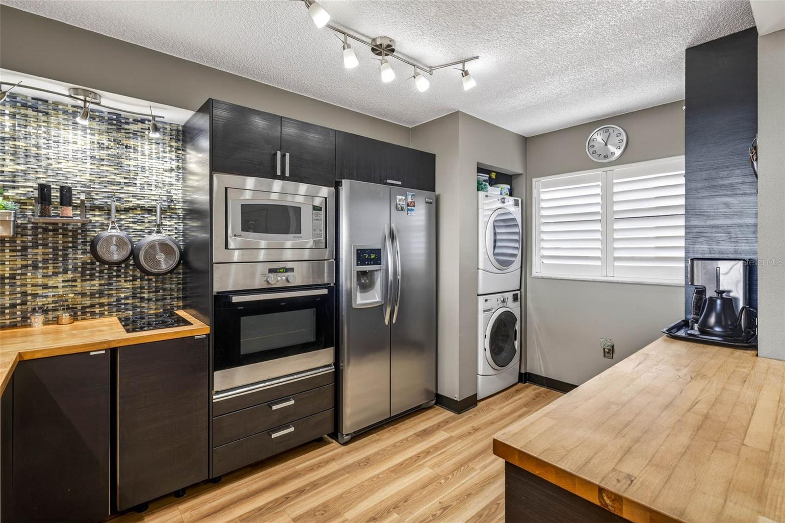 Image 10 of 69 For 800 Cove Cay Drive 7d