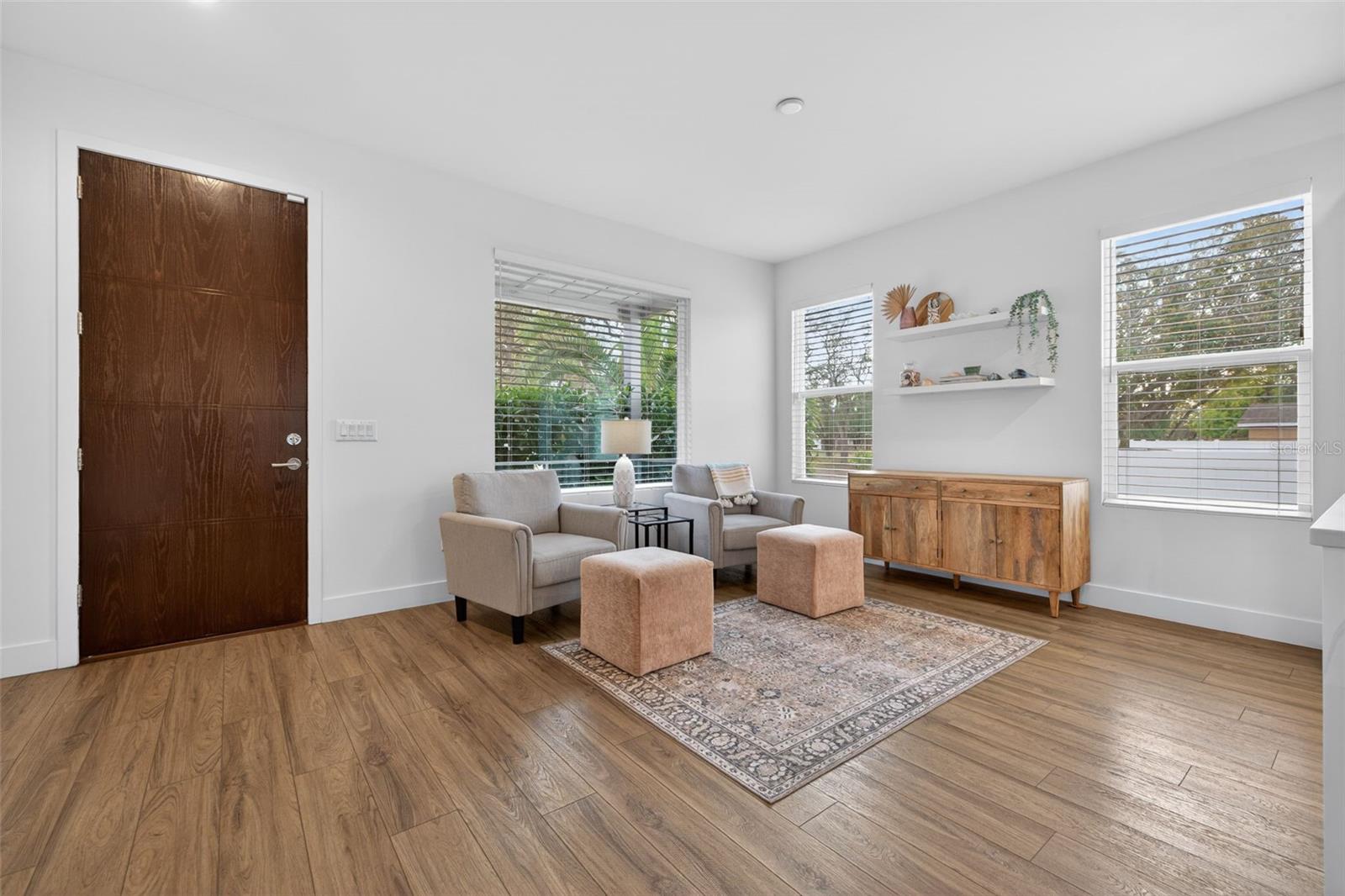 Image 5 of 28 For 6163 2nd Avenue S