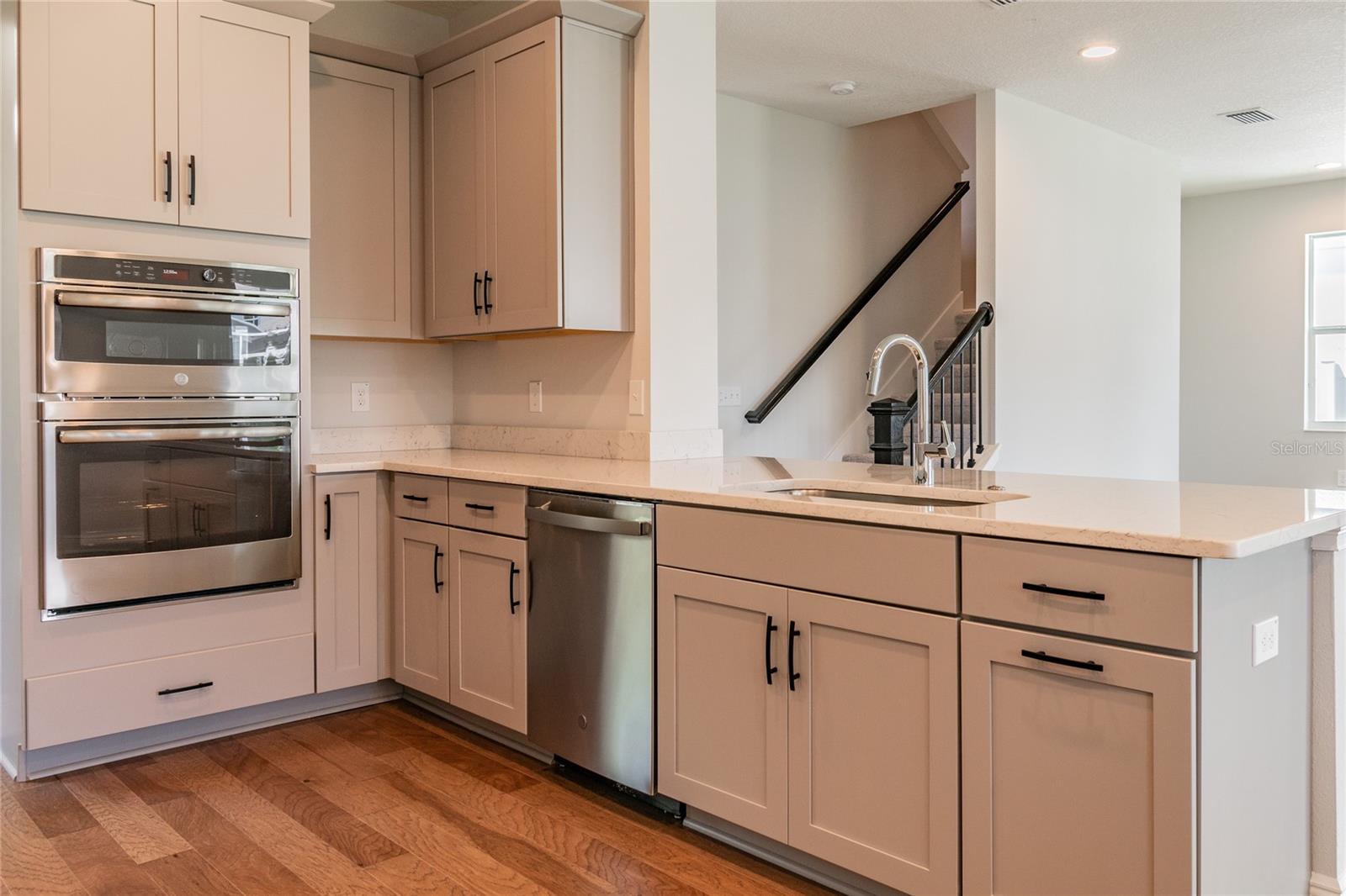 Image 11 of 41 For 6307 Main Avenue