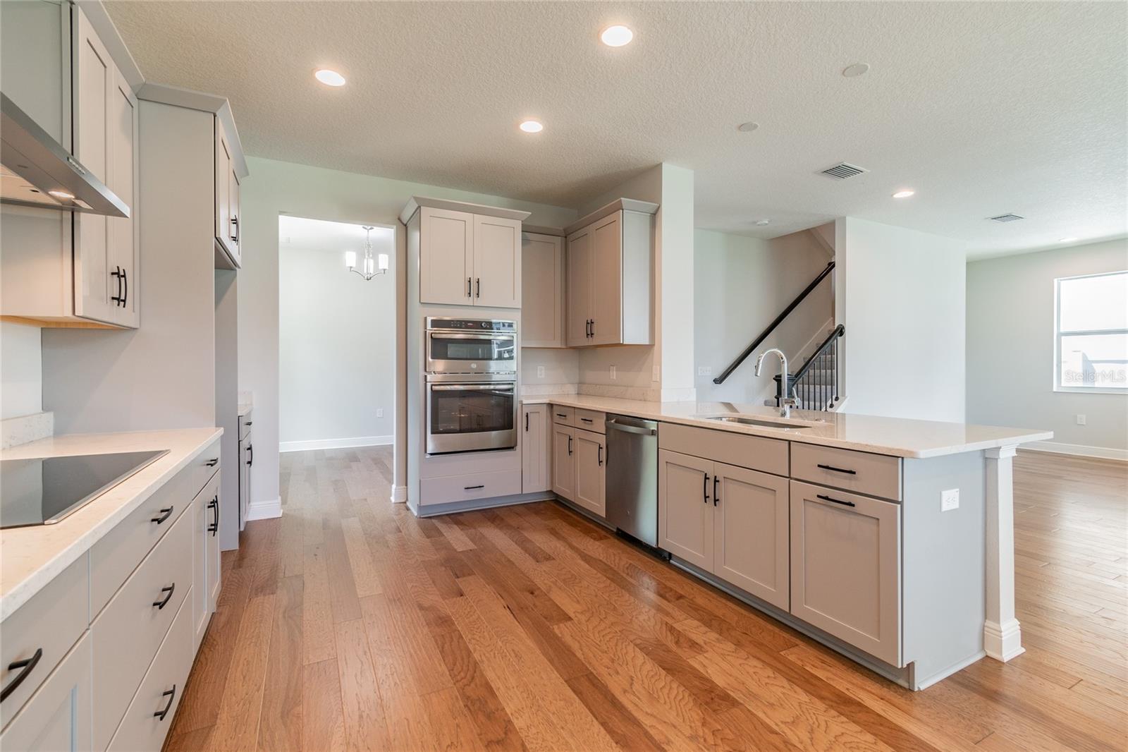 Image 13 of 41 For 6307 Main Avenue