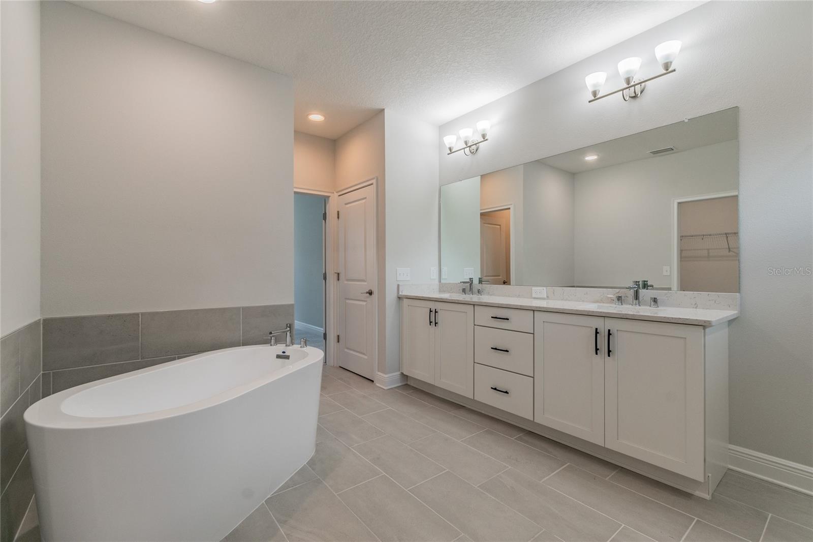 Image 31 of 41 For 6307 Main Avenue