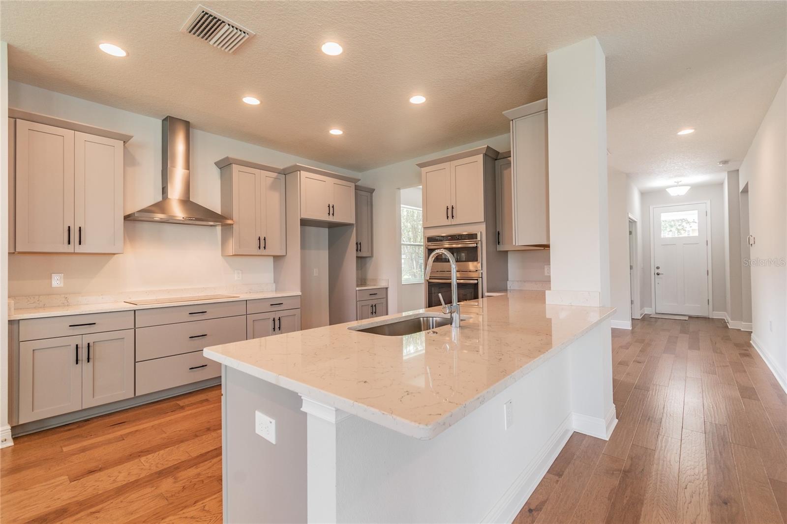 Image 6 of 41 For 6307 Main Avenue