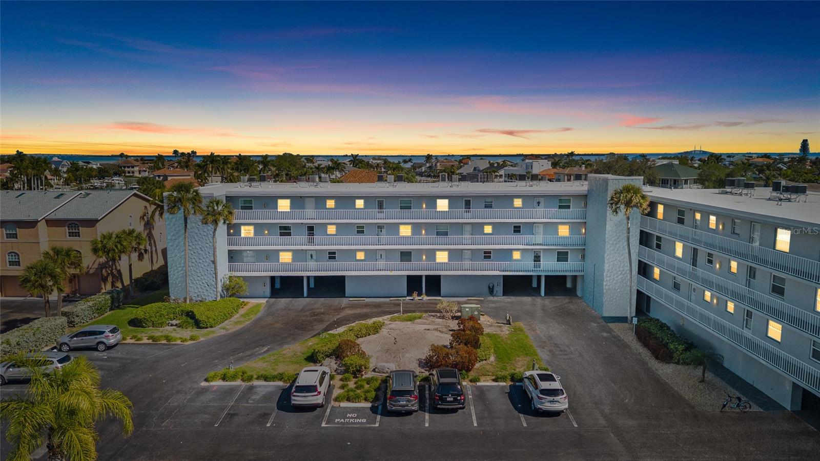 Image 2 of 53 For 719 Pinellas Bayway S 304