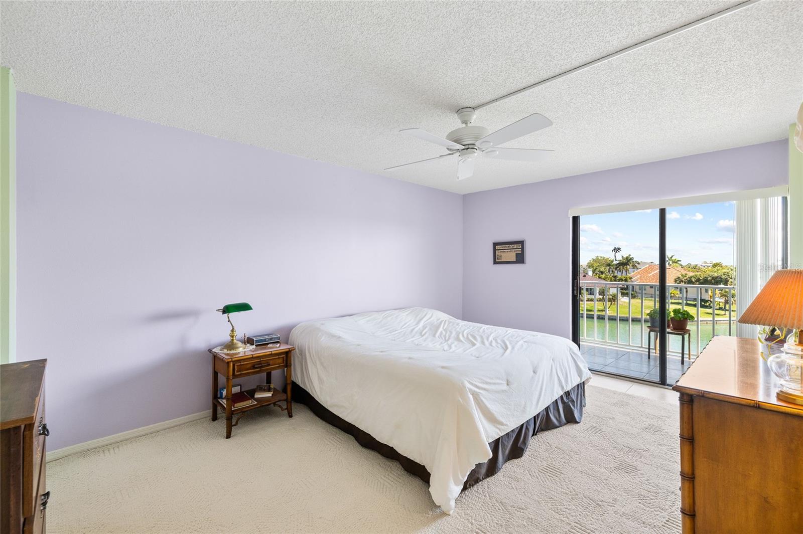 Image 23 of 53 For 719 Pinellas Bayway S 304