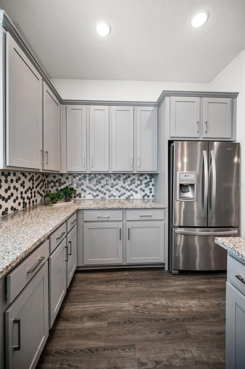 Image 17 of 79 For 9589 Cavendish Drive