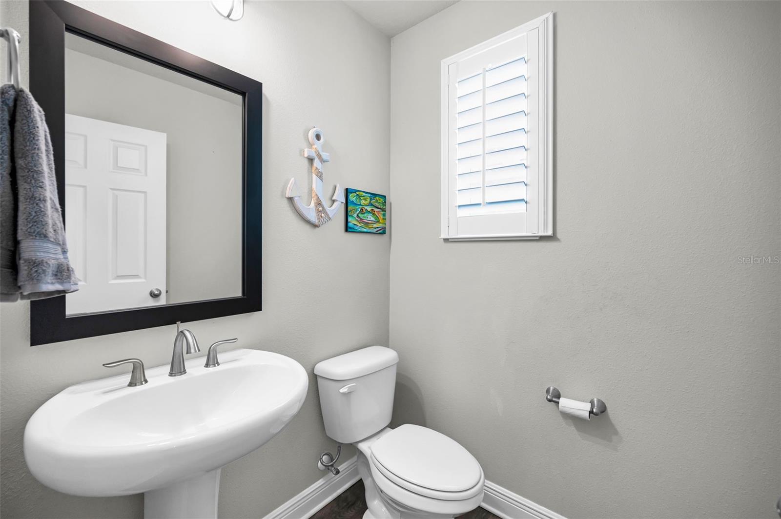 Image 34 of 79 For 9589 Cavendish Drive