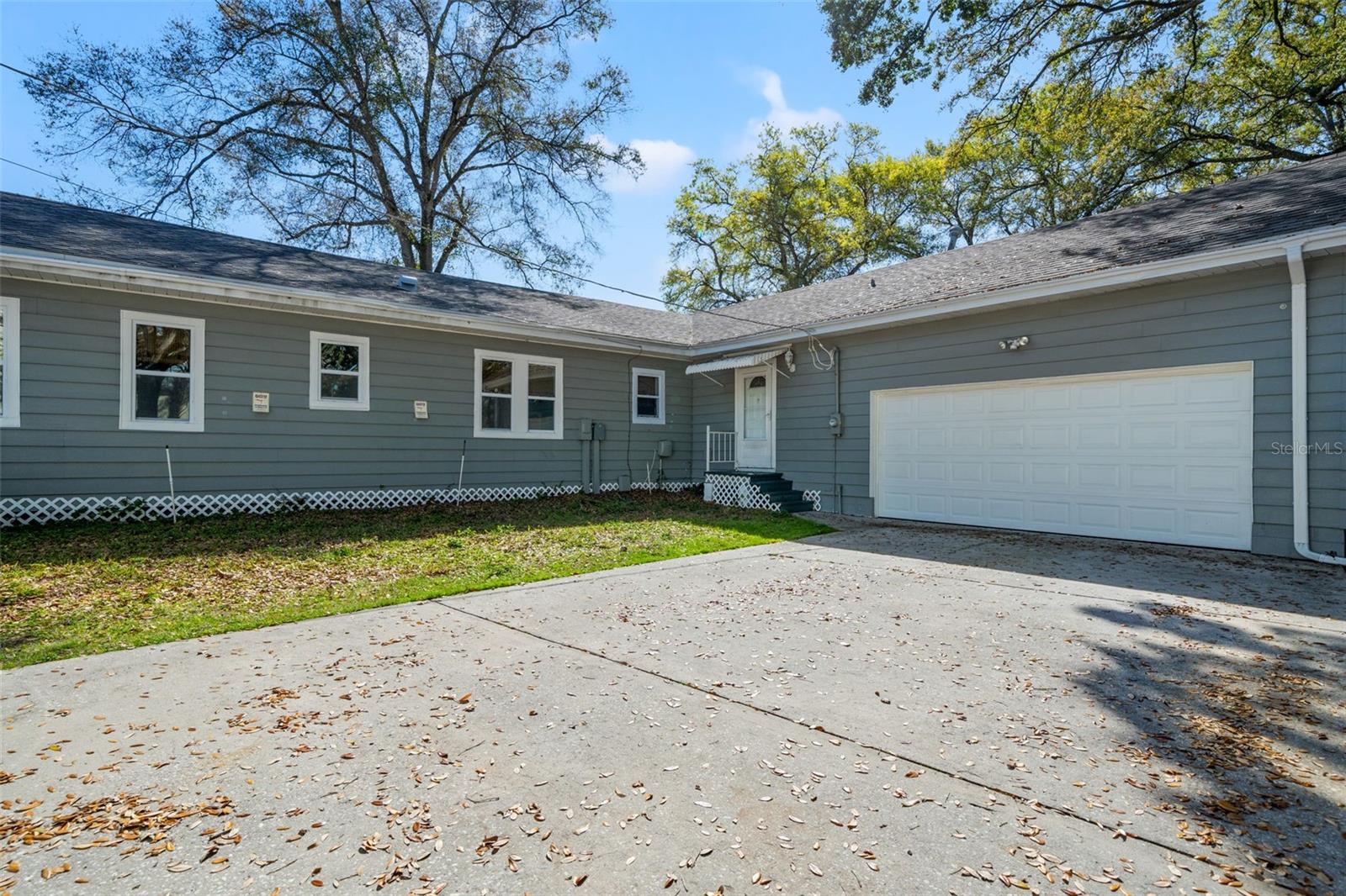 Image 31 of 43 For 905 Hanna Avenue