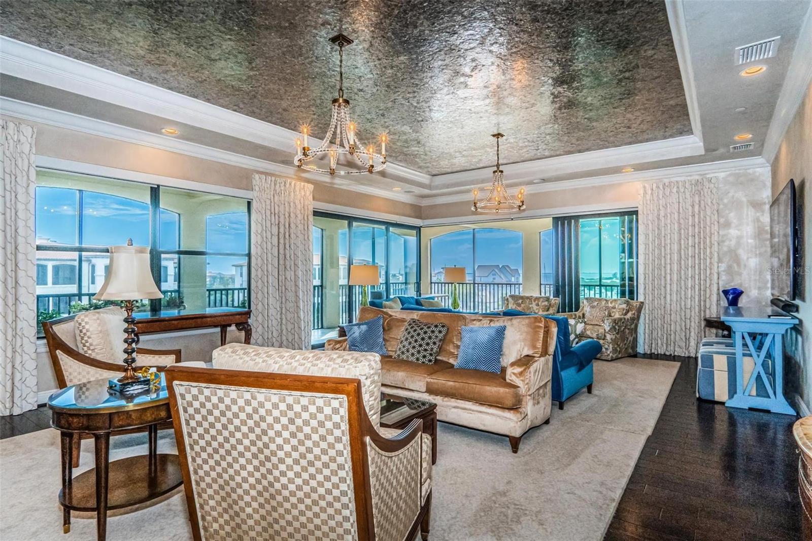 Image 11 of 55 For 5727 Yeats Manor Drive 402