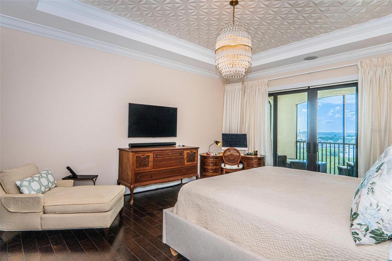 Image 23 of 55 For 5727 Yeats Manor Drive 402