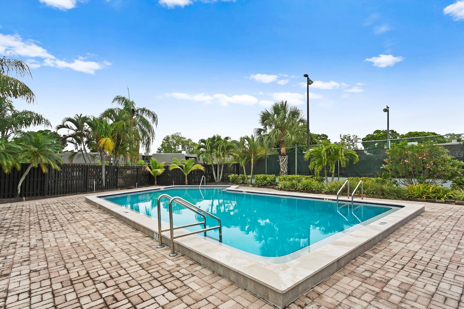 Image 24 of 31 For 9342 Tradewinds Avenue