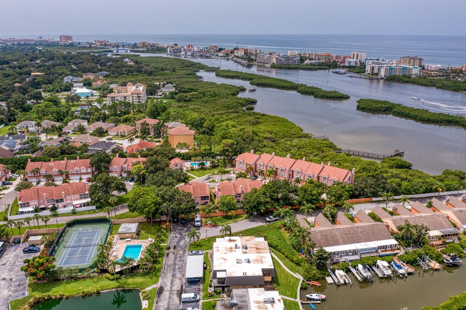 Image 27 of 31 For 9342 Tradewinds Avenue